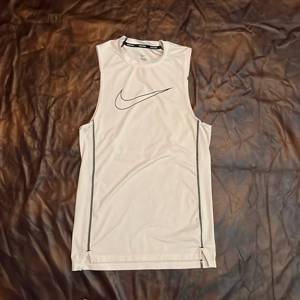 Nike sleeveless compression